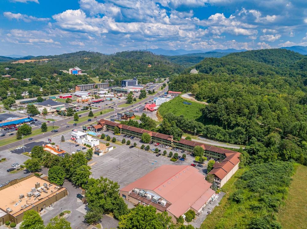 Days Inn By Wyndham Pigeon Forge South Eksteriør billede